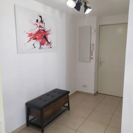Beau Neuf + Parking Et Velo Gratuit Apartment *